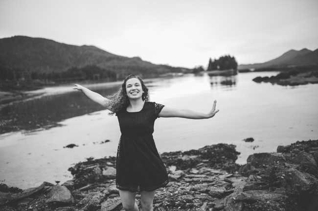 Southern Oregon Senior Photographer | Alaska Session with Molly | Lindsey Bolling Photography