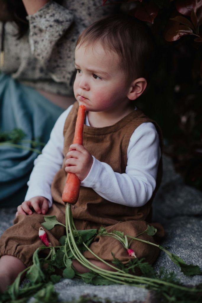 natural baby image with carrot